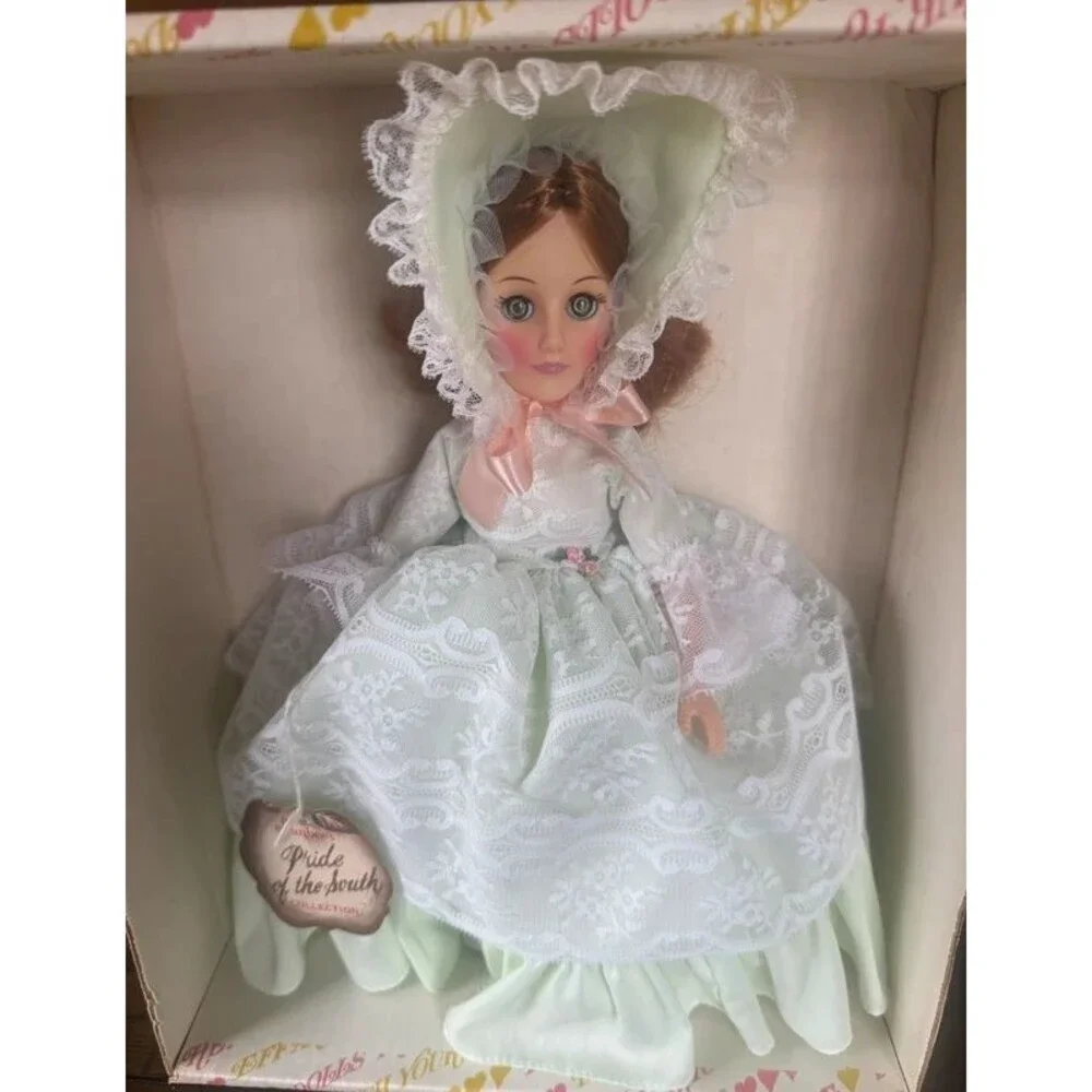 Effanbee's Pride of the South Doll New Orleans 3335 Vintage